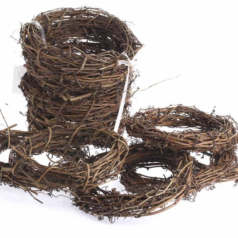Natural 8" Grapevine Wreath (Package of 24 pieces)